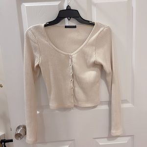 Brandy Melville cardigan color off-white